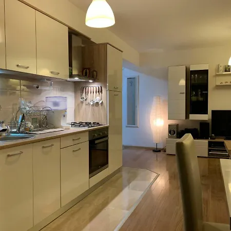 New Cozy Apartment/ Close To Center Skopie